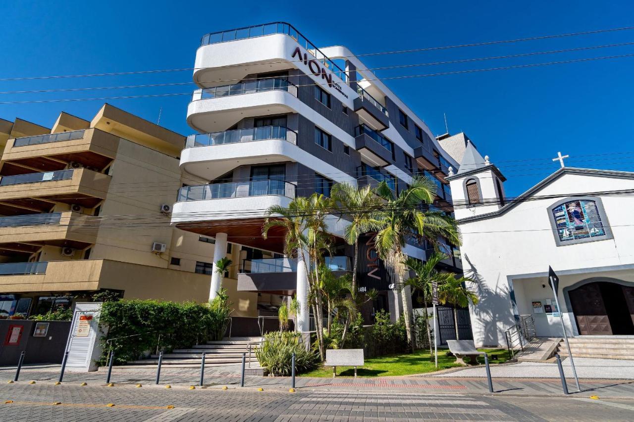 Aion Suites 204 - Compacto E Luxuoso Loft - Rooftop Com Piscina E Academia - A Poucos Passos Da Praia Bombinhas Buitenkant foto